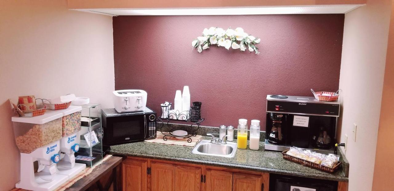 Executive Inn Scottsville Экстерьер фото